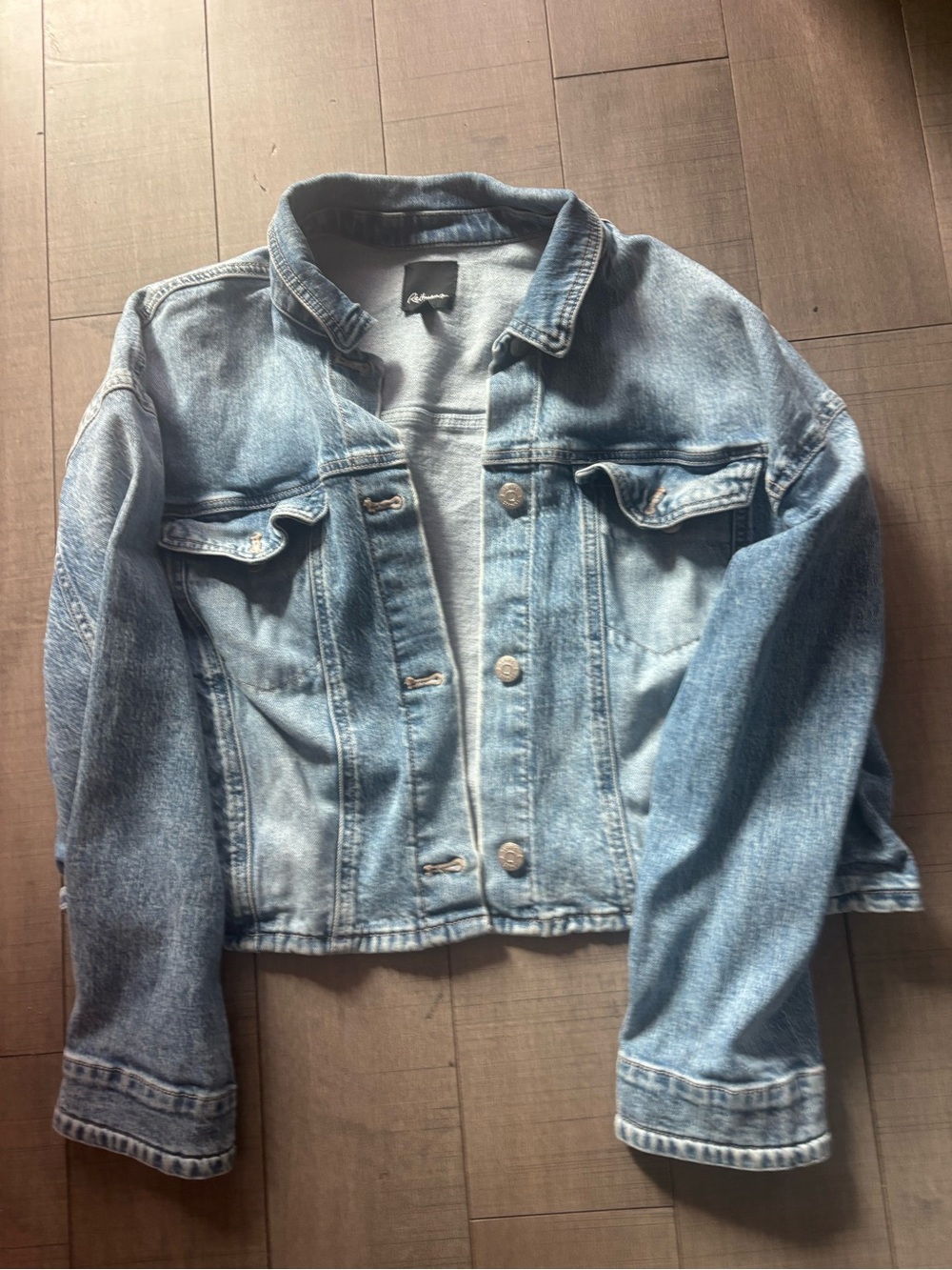 ♥️5/$25♥️Light Blue Denim Jacket - Women's Classic Cropped Jean Jacket - Picture 2 of 5